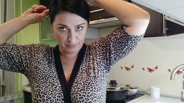 ВЛОГ// Как варить рассыпчатый рис Басмати// Готовлю куриные отбивные и шарлотку ? смотреть онлайн