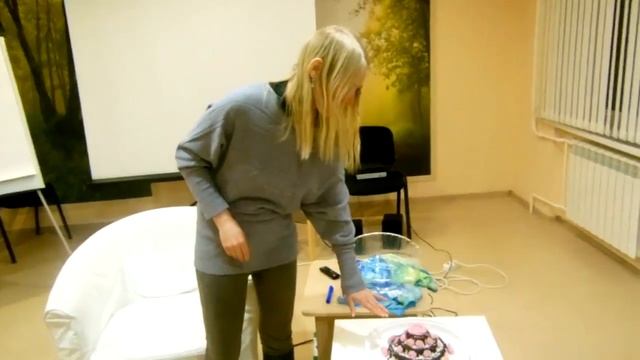 Презентация свадебного сыроедческого торта в клубе АтмаСфера смотреть онлайн