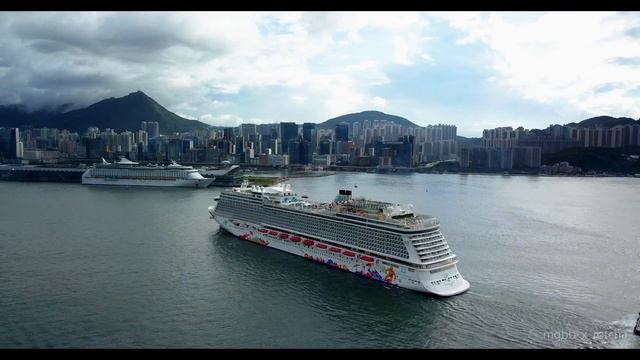 DJI Mavic Pro, Voyager of the Seas, Genting Dream (mgbb x rotcha) [4K] смотреть онлайн