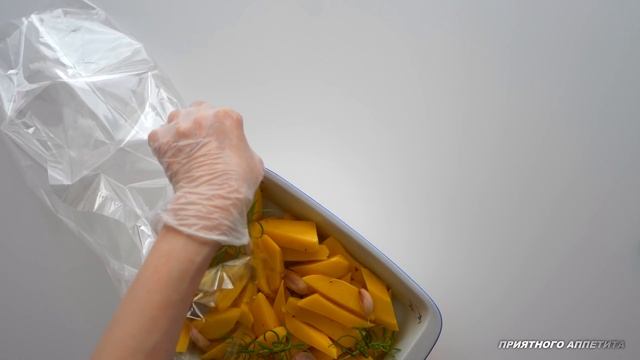 Маринованные куриные окорочка, запеченные с картошкой смотреть онлайн