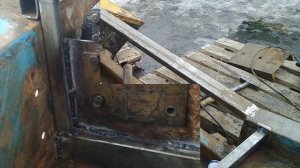 самодельный ящик по аккумуляторы мтз 82