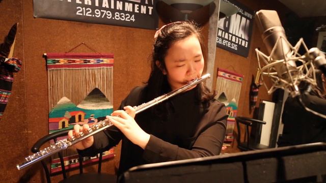 Syrinx Claude Debussy Flute Solo by Katrina Shih смотреть онлайн