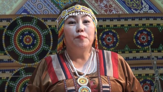 Шоҥдьилльэ (Весна), автор Людмила Николаевна Демина, поет Лена Воронцова смотреть онлайн