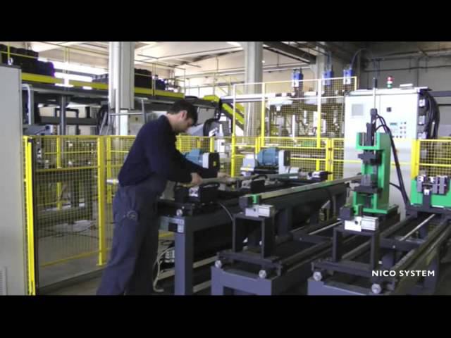 Станок для сплющивания, гибки конца задней стойки стремянки и сверления отверстий в стойке смотреть онлайн