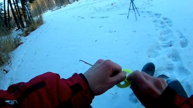 ЗИМНЯЯ УДОЧКА СВОИМИ РУКАМИ!!! Обзор самодельной зимней удочки. Удочка для безнасадной ловли. смотреть онлайн