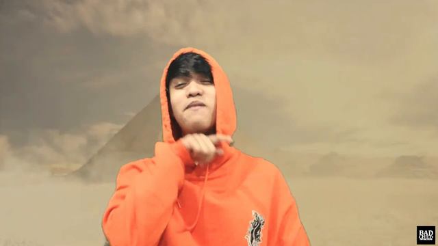 CROPTOP (feat. Steve Hansen) [Official Music Video] смотреть онлайн