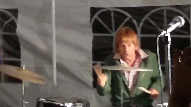 Zak Starkey and The Hiwatts смотреть онлайн