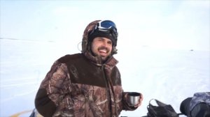 Ловля судака со льда на силикон.  Зимняя рыбалка на водохранилище 2017.