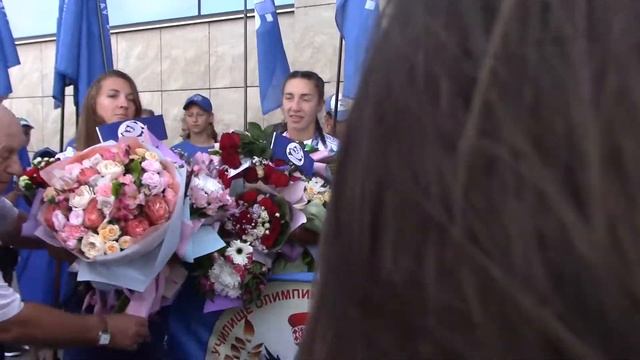 09.08.2021. ВСТРЕЧАЕМ НАШУ СБОРНУЮ ПО ГРЕБЛЕ НА БАЙДАРКАХ смотреть онлайн