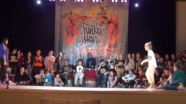 Тоня&Алина Ваганова смотреть онлайн