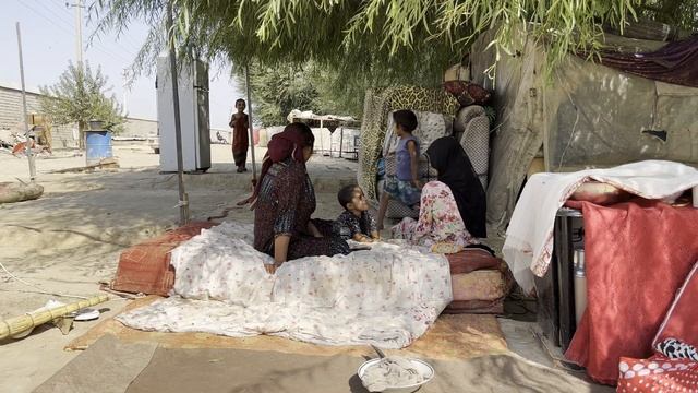 Gypsies And How Do They Live? 4K