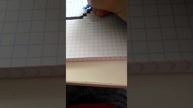 Рисуем по клеточкам Алмаз из Майнкрафта смотреть онлайн