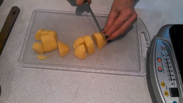 Кролик тушенный с картофелем / очень необычный вкус смотреть онлайн