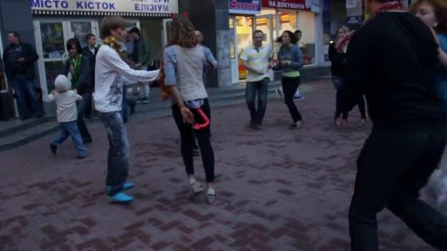 Сальса в Чернигове, Rueda De Casino, студия танца "Viva La Vida" смотреть онлайн