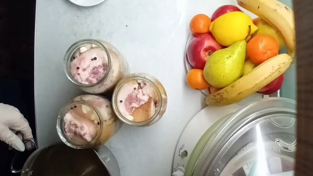 САЛО В РАССОЛЕ НА ВСЕ СЛУЧАИ ЖИЗНИ смотреть онлайн