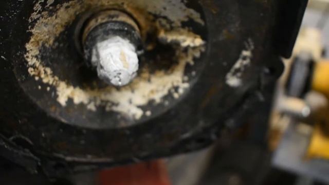 Removing a seized impeller from a Reeflo pump смотреть онлайн