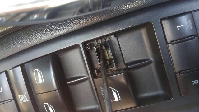Close Power Window - "Broken Switch" 2008 - 2018 Chrysler Town and Country/Dodge Caravan Minivan смотреть онлайн