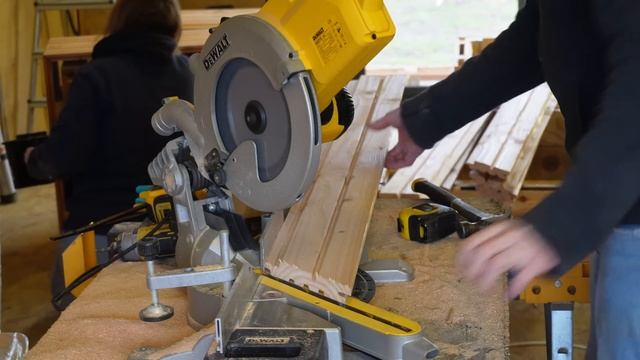 LE POTAGER DE NOS RÊVES prend forme avant le printemps (il y a du boulot ?) ! - EP.144 смотреть онлайн