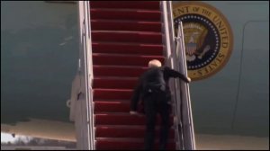 Жириновский стреляет по Байдену | Эдит Жириновский  | Жириновский стреляет из вагона