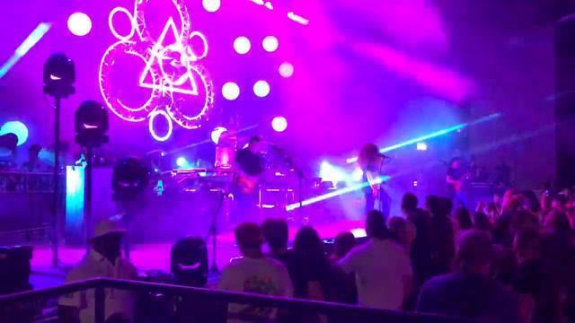Coheed & Cambria - A Favor House Atalantic - Live at State Bank Amphitheatre at Chastain Park. смотреть онлайн