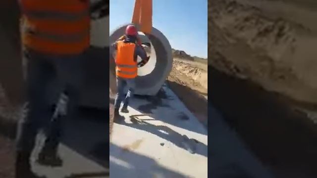 Труба ПК53+03. Монтаж звеньев трубы 22-09-19 смотреть онлайн