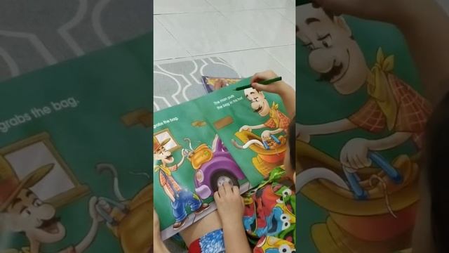 Reading Book Who Ate My Apple смотреть онлайн