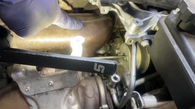 2013 Mercedes-Benz C250 Turbo Oil Line Replacement