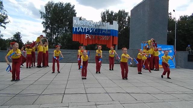 Коллектив современного танца "Кураж", Кемерово. смотреть онлайн