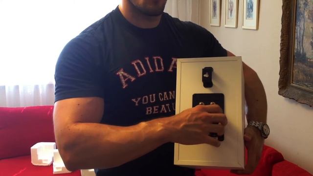 KEF Q100, Q200c, Q400b (AV100 Speaker Package) UNBOXING смотреть онлайн