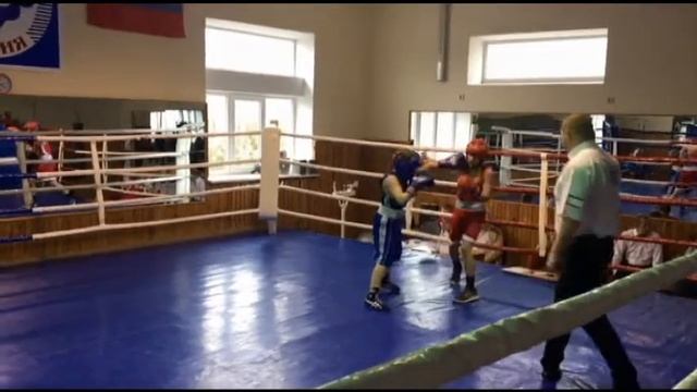 Карлов Артём, бокс Савицкого И., 18.04.17 смотреть онлайн