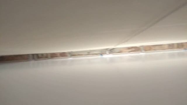 натяжной потолок , вид изнутри смотреть онлайн