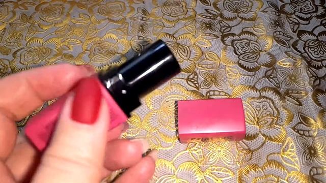 Губная помада DIVAGE Praline Luscious Cream