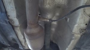 Skoda Yeti 4x4 посторонний шум в нижней части автомобиля.