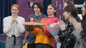 Ребята поздравили Софью Полозову с днём рождения