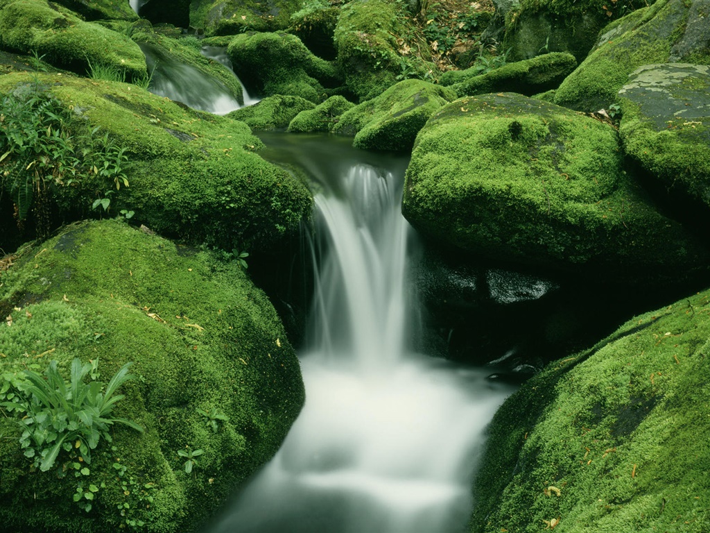 Расслабляющая музыка для сна, медитации и борьбы со стрессом • Flying от Peder B. Helland