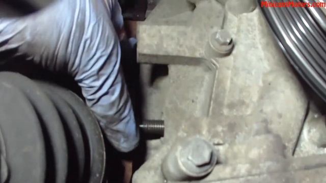 Ford Focus/Fiesta - Fitting a Cambelt to the Zetec Engine смотреть онлайн