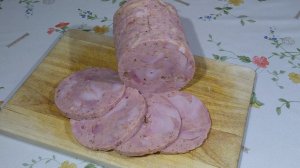 Куриная ветчина в ветчиннице.