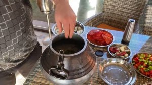 Бывалый. Голени индейки в афганском казане. Рецепт индейки.