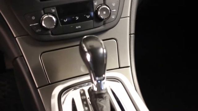 Opel Insignia смотреть онлайн