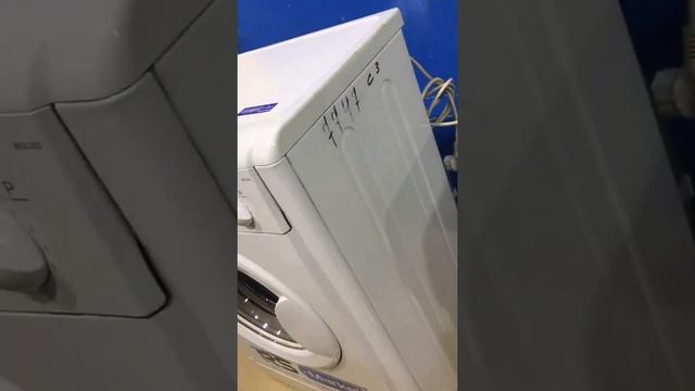 Стиральная машина Indesit WISL103 смотреть онлайн