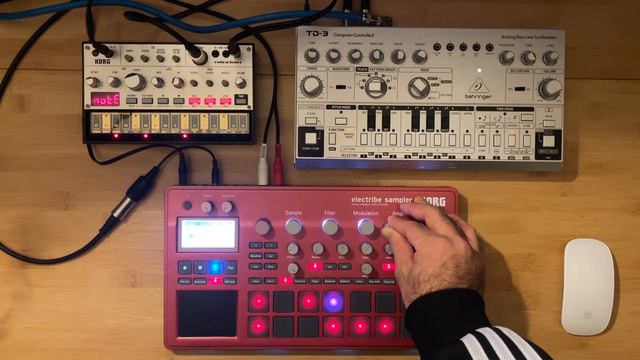 ACID TECHNO JAM / electribe 2 sampler, volca bass, TD-3 смотреть онлайн