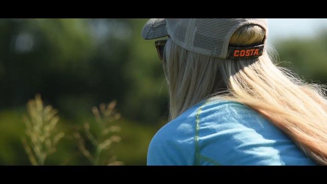 CHALK: Marina Gibson fly fishing on a Yorkshire chalkstream смотреть онлайн