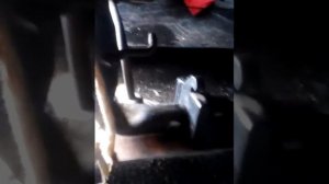 Переустанока передних сидений с ваз2114 на 2107!