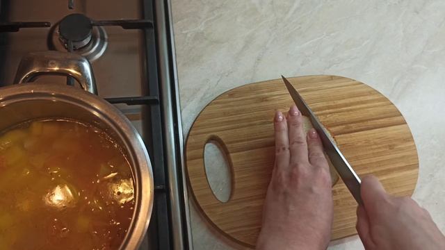 Крем-суп из красной чечевицы, нежный, полезный и вкусный! смотреть онлайн