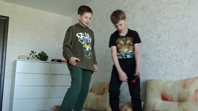 Что делать если на вас напали 2 часть с Димоном! смотреть онлайн