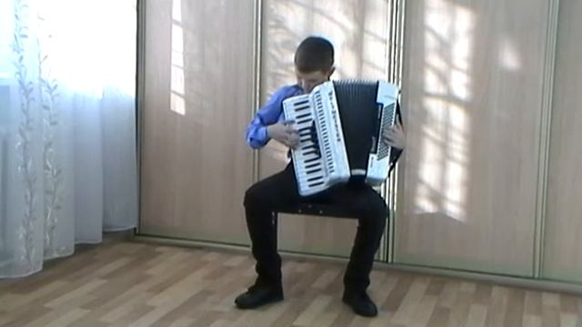 "Пчёлка-шалунья" смотреть онлайн