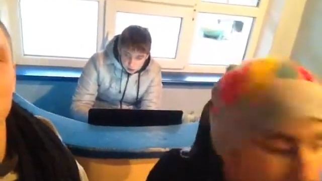 Когда от тебя запах перегара слышно как из бочки:3