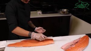 Как правильно разобрать лосось на стейки   Мастер класс по разделке рыбы