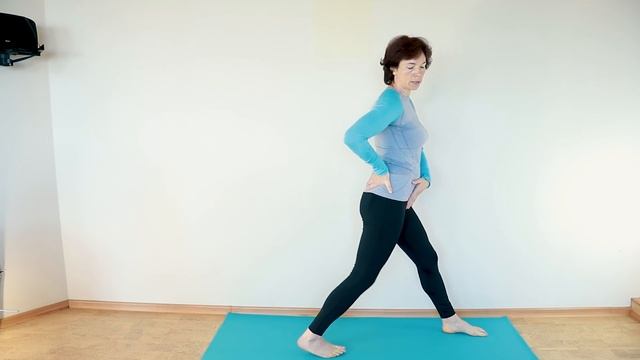 #281 Растягиваем икроножные мышцы. смотреть онлайн