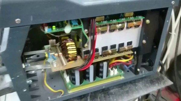 Сварочный инвертор Mitech MMA 205 и его ремонт в сервисе | Зона-Сварки.РФ ремонт сварочных аппаратов